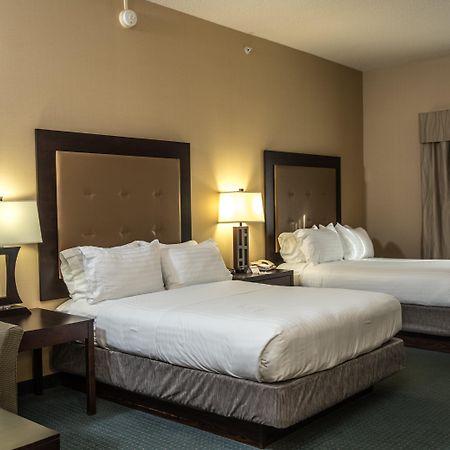 Holiday Inn Express & Suites Detroit - Novi By Ihg Екстер'єр фото