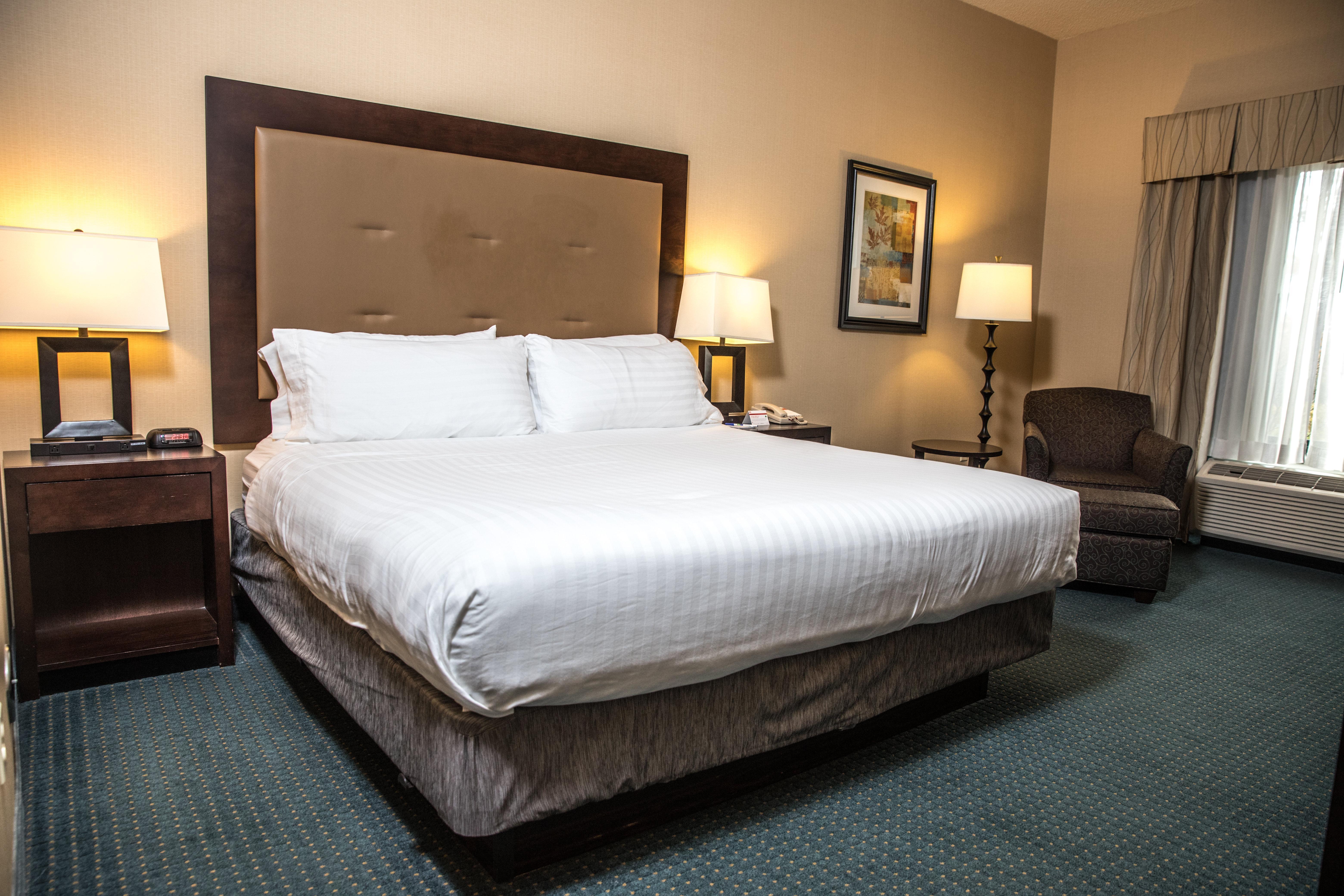 Holiday Inn Express & Suites Detroit - Novi By Ihg Екстер'єр фото