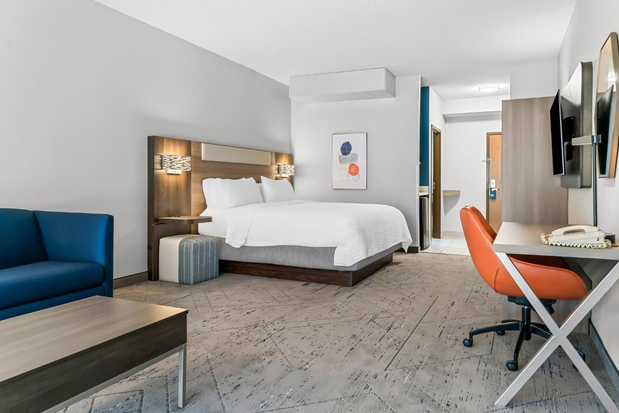 Holiday Inn Express & Suites Detroit - Novi By Ihg Екстер'єр фото
